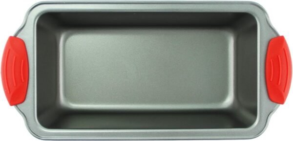 Boxiki Kitchen Non Stick Steel Banana Bread Pan for Baking, Premium Loaf Pan 8.5 Inch With Easy to Clean & Quick Release Coating - Professional Baking Pan With Silicone Handles for Baking Banana Bread - Image 3