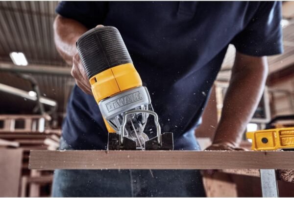 DEWALT 20V MAX XR Jig Saw, 3,200 Blade Speed, Cordless, Brushless Motor, LED Light, Bare Tool Only (DCS334B) - Image 3